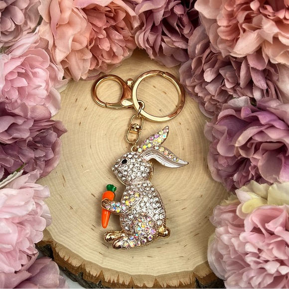 Silver Crystal Bunny Rabbit with Carrot Keychain Charm - Picture 4 of 16